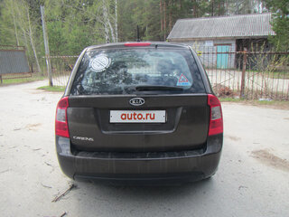 2009 Kia Carens II (UN), коричневый, 650000 рублей, вид 3