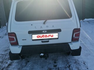 2018 Lada (ВАЗ) 2121 (4x4) Urban I Рестайлинг, белый, 775000 рублей, вид 4
