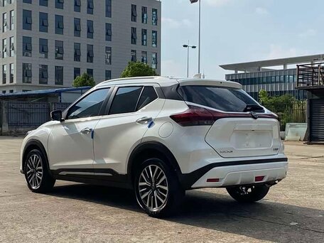 2023 Nissan Kicks I Рестайлинг, белый, 1133000 рублей, вид 4