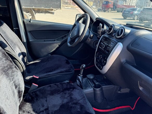 2014 Lada (ВАЗ) Granta I, серый, 285000 рублей - вид 15