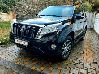 2014 Toyota Land Cruiser Prado 150 Series Рестайлинг 1, чёрный, 3750000 рублей, вид 1