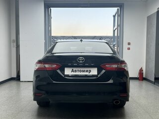 2018 Toyota Camry VIII (XV70), чёрный, 2259000 рублей, вид 5