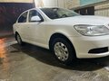 2012 Skoda Octavia II (A5) Рестайлинг, белый, 620000 рублей - вид 1