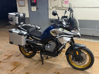 2023 CFMoto 800MT Touring, синий, 730000 рублей, вид 4