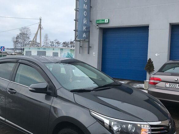 2015 Toyota Corolla XI (E160, E170, E180), серый, 1500000 рублей