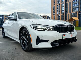 2019 BMW 3 серии 330i VII (G2x), белый, 3023773 рублей, вид 2
