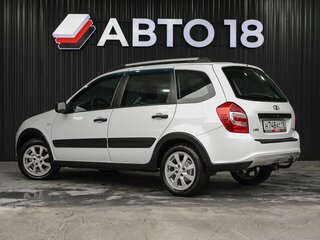 2018 Lada (ВАЗ) Kalina Cross II, белый, 629000 рублей, вид 4