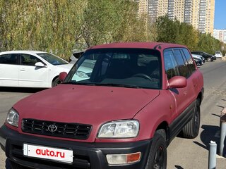 1999 Toyota RAV4 I (XA10), красный, 350000 рублей, вид 3