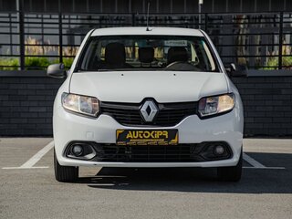 2018 Renault Logan II, белый, 450000 рублей, вид 4