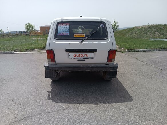 2010 Lada (ВАЗ) 2121 (4x4) I Рестайлинг, белый, 715000 рублей - вид 11