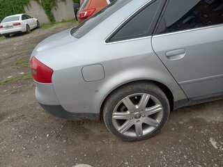 1998 Audi A6 II (C5), серебристый, 800000 рублей, вид 4