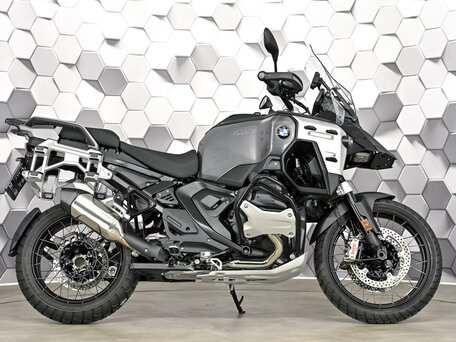 2025 BMW R 1300 GS Adventure, чёрный, 2899000 рублей, вид 3