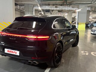 2020 Porsche Macan S I Рестайлинг, чёрный, 6599999 рублей, вид 4