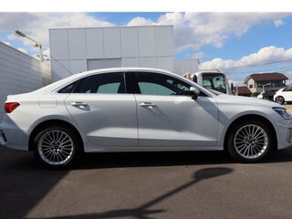 2023 Audi A3 35 TFSI IV (8Y), белый, 1525000 рублей, вид 2