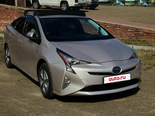 2016 Toyota Prius IV (XW50), серый, 1690000 рублей, вид 2