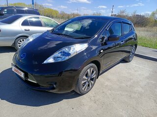 2015 Nissan Leaf 30kWh I (ZE0/AZE0), чёрный, 1100000 рублей, вид 1