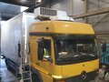 2002 Mercedes-Benz Atego, жёлтый, 3850000 рублей - вид 2