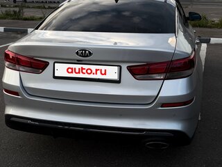 2020 Kia Optima IV Рестайлинг, белый, 1699999 рублей, вид 4