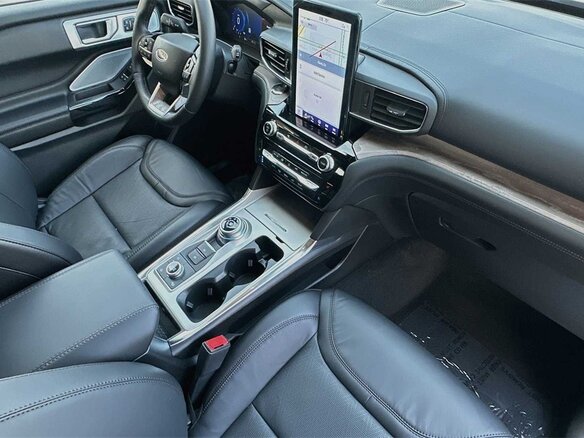 2024 Ford Explorer VI, серый, 8814719 рублей - вид 12