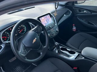 2020 Chevrolet Malibu IX Рестайлинг, чёрный, 1800000 рублей, вид 5