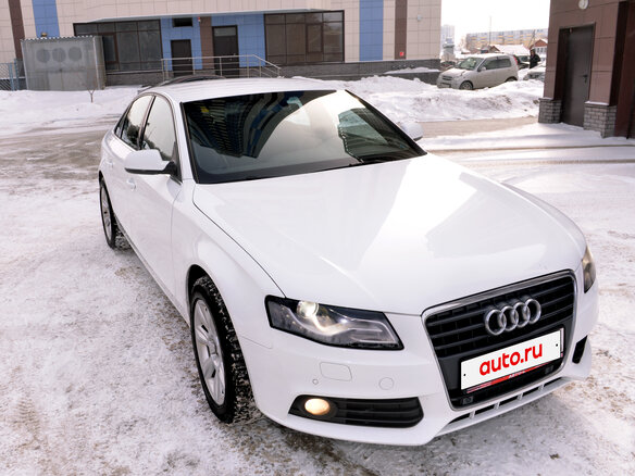 2011 Audi A4 IV (B8), белый, 1400000 рублей - вид 3
