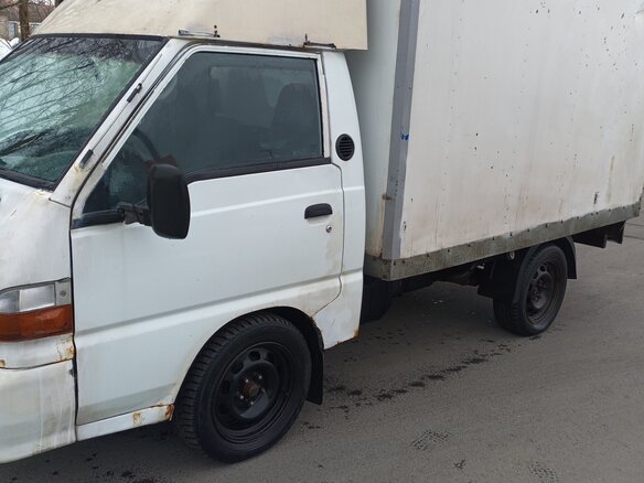 2006 Hyundai Porter, белый, 420000 рублей - вид 2