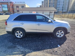 2013 Kia Sorento II Рестайлинг, серебристый, 1450000 рублей, вид 2