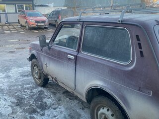 2002 Lada (ВАЗ) 2121 (4x4) I Рестайлинг, пурпурный, 180000 рублей, вид 4