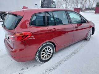 2017 BMW 2 серии Gran Tourer Gran Tourer 214d F46, пурпурный, 1333968 рублей, вид 3
