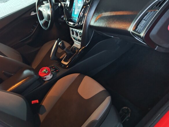 2013 Ford Focus III, красный, 820000 рублей - вид 7