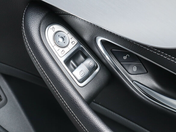 2016 Mercedes-Benz C-Класс 180 IV (W205), белый - вид 6