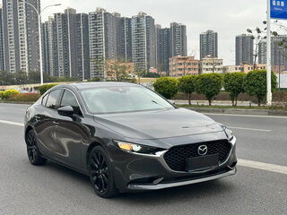 2023 Mazda 3 Axela IV (BP), серый, 1347007 рублей, вид 3