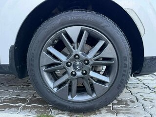 2019 Kia Soul III, серебристый, 1434000 рублей, вид 4