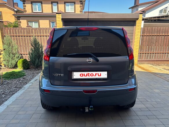 2008 Nissan Note I, серый, 800000 рублей - вид 3