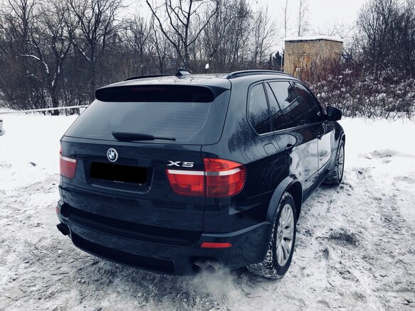 2008 BMW X5 4.8i II (E70), чёрный - вид 2