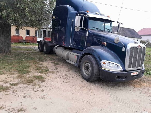 2008 Peterbilt 386, синий, 4200000 рублей - вид 6