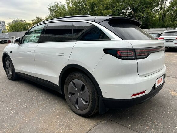 2022 Leapmotor C11 78.5kWh I, белый, 2890000 рублей - вид 6