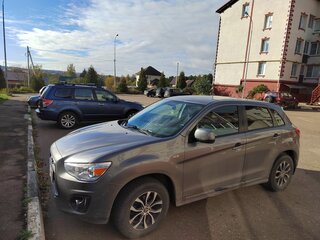 2014 Mitsubishi ASX I Рестайлинг, серебристый, 1700000 рублей, вид 4