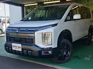 2023 Mitsubishi Delica D:5 I Рестайлинг, белый, 2990000 рублей, вид 1