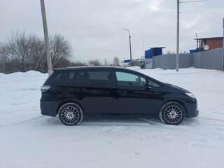 2013 Toyota Wish II Рестайлинг, чёрный, 1600000 рублей, вид 3