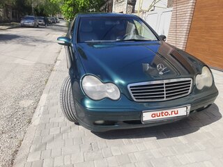 2000 Mercedes-Benz C-Класс 200 II (W203), зелёный, 720000 рублей, вид 2