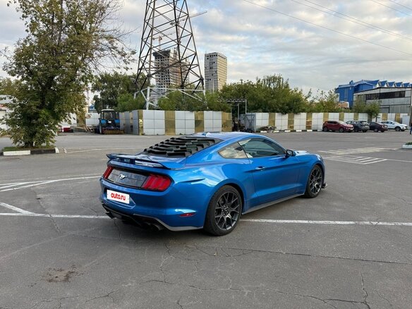 2019 Ford Mustang VI Рестайлинг, синий, 2650000 рублей - вид 5
