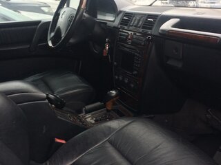 2001 Mercedes-Benz G-Класс 400 II (W463), чёрный, 2135433 рублей, вид 2