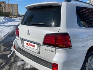 2008 Lexus LX 570 III, белый, 4350000 рублей, вид 5