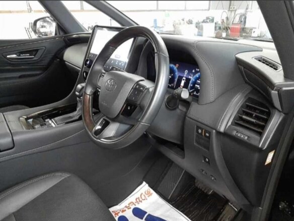 2023 Toyota Alphard IV, чёрный, 7787521 рублей - вид 10