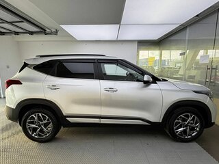 2021 Kia Seltos I, серый, 1930000 рублей, вид 4