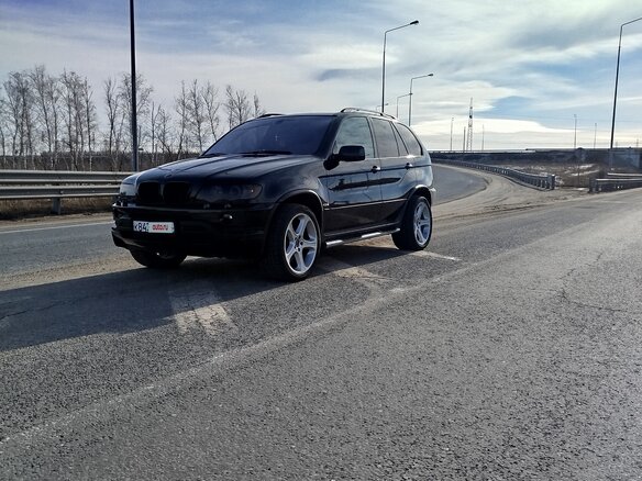 2002 BMW X5 4.6is I (E53), чёрный, 2350000 рублей - вид 32