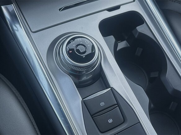 2024 Ford Explorer VI, серый, 8814719 рублей - вид 16