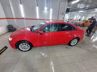 2014 Audi A3 III (8V), красный, 1650000 рублей, вид 5