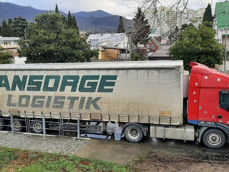 2004 Iveco Stralis, красный, 1999999 рублей, вид 4